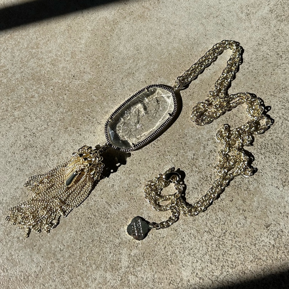 Kendra Scott Rayne Gold Pendant Fringe Necklace Crackle - Picture 2 of 4